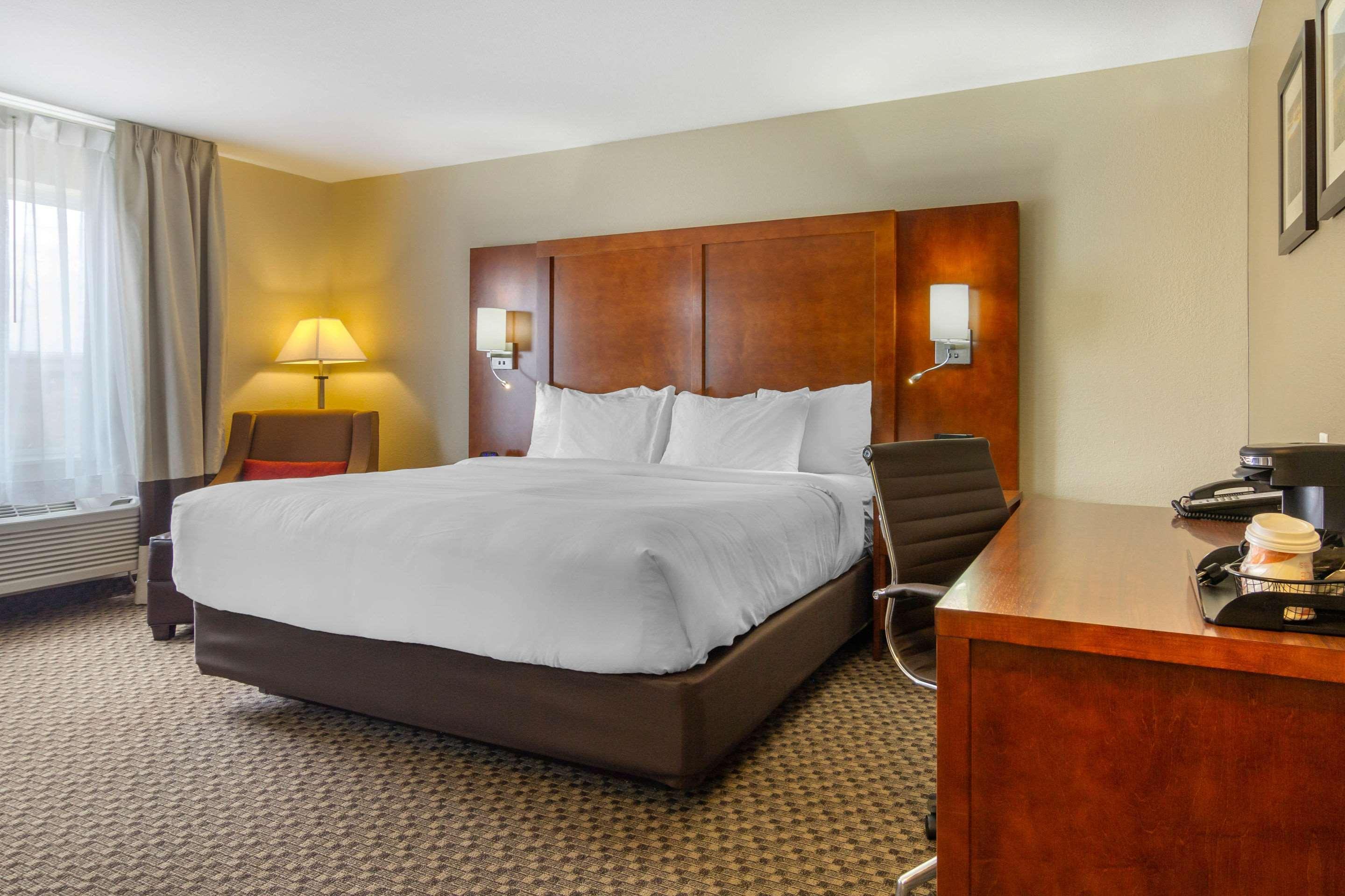 Comfort Inn & Suites Sterling Ngoại thất bức ảnh
